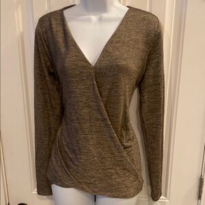 🔥5/$20🔥 Jane and Delancey Brown and Gold Wrap Blouse